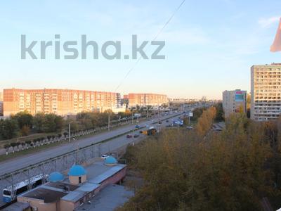 1-комнатная квартира, 37 м², 8/9 этаж помесячно, проспект Республики 32 за 100 000 〒 в Карагандинской обл.