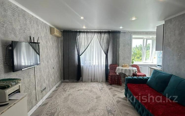 3-бөлмелі пәтер · 59.1 м² · 4/5 қабат, Торайгырова 30, бағасы: 23.5 млн ₸ в Павлодаре — фото 2
