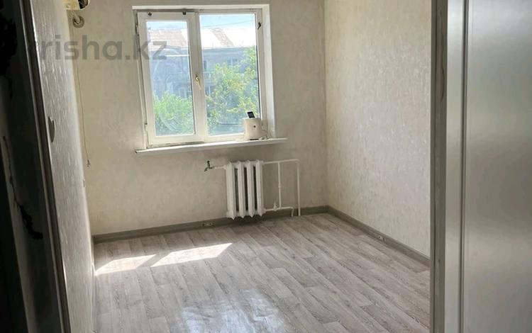 2-комнатная квартира, 46 м², 5/5 этаж помесячно, Айбергенова 7 — Пр.республики