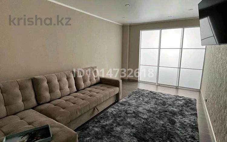 2-комнатная квартира · 45 м² · 4/7 этаж, 9-й мкр 18 — площадь Ынтымак и сая парк за 15 млн ₸ в Актау — фото 2