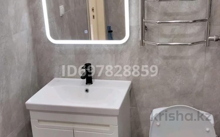 5-бөлмелі пәтер · 156 м² · 2/8 қабат, 19-ш/а. 43, бағасы: 67 млн ₸ в Актау, 19-й мкр — фото 2