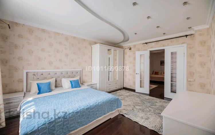 3-бөлмелі пәтер · 130 м² · 17/25 қабат, Абиша Кекилбайулы 270 — Кекілбаев - Малахов, бағасы: 40 000 ₸ в Алматы, Бостандыкский р-н — фото 2