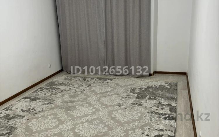 2-бөлмелі пәтер · 62 м² · 8/9 қабат, мкр. Зачаганск пгт, Зачаганск пгт ш/а. 25 — Орал-Саратов жол бойында, бағасы: 150 000 ₸ в Уральске — фото 2