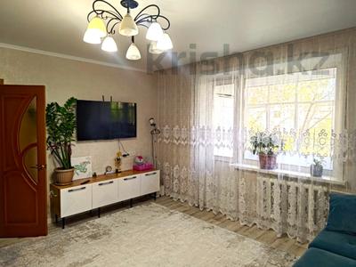 2-бөлмелі пәтер · 52 м² · 3/5 қабат, мкр Юго-Восток, Мкр Степной 1 3/27, бағасы: 21 млн ₸ в Караганде, Казыбек би р-н