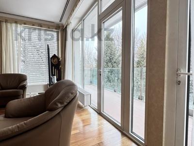 4-комнатная квартира · 184.9 м² · 3/4 этаж, Керей Жанибек хандары 103б — ЖК Алмалы за ~ 1 млрд 〒 в Алматы, Медеуский р-н