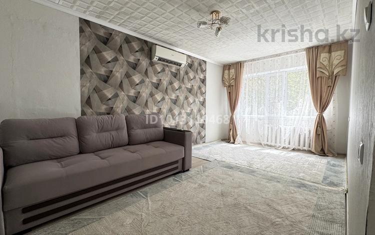 3-бөлмелі пәтер · 64.65 м² · 1/5 қабат, Есенберлина 57, бағасы: 35 млн ₸ в Жезказгане — фото 2