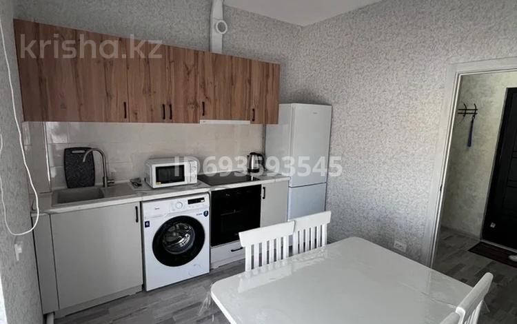 2-комнатная квартира, 50 м² помесячно, Назарбаева 189 за 180 000 〒 в Павлодаре — фото 2