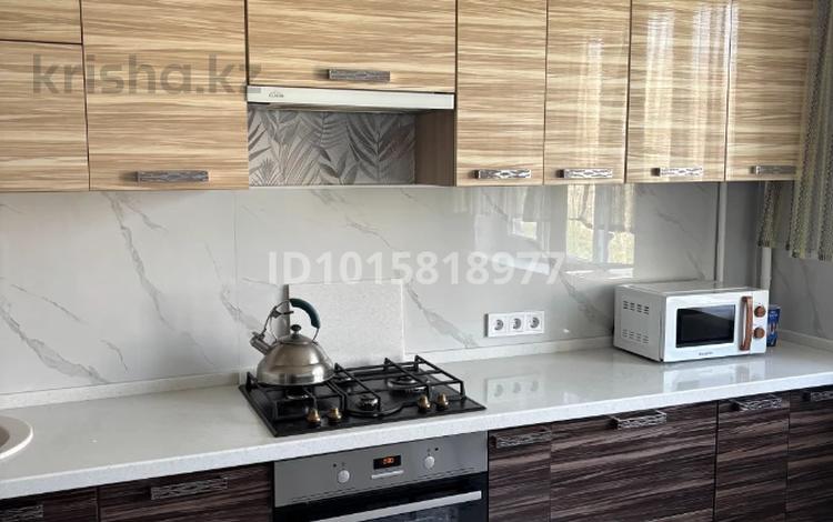3-комнатная квартира · 73 м² · 6/9 этаж, мкр Жетысу-2 70 за 63 млн ₸ в Алматы, Ауэзовский р-н — фото 2