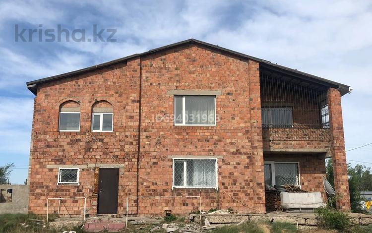 Жеке үй · 5 бөлме · 200 м² · 10 сот., Набережная 17, бағасы: 20 млн ₸ в Аксу — фото 2