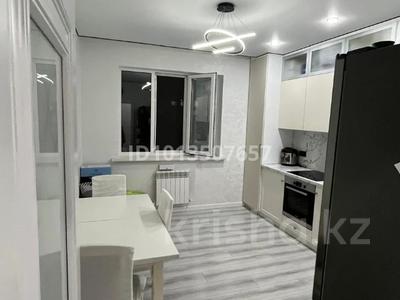 3-комнатная квартира · 100 м² · 16/25 этаж, Тауелсиздик 25 за 56 млн ₸ в Астане, Алматы р-н