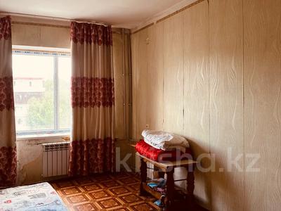 Продажа квартир в Жамбылской обл.: 1-комнатная квартира · 34 м² · 3/5 этаж, Рысбек батыр 9 а — Дом Народный банк за 5.3 млн 〒 1-комнатная квартира · 34 м² · 3/5 этаж, Рысбек батыр 9 а — Дом Народный банк за 5.3 млн 〒 в Таразе
