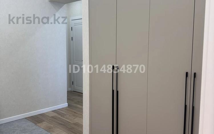 3-бөлмелі пәтер · 80 м² · 4/5 қабат, Күнгей ш/а., Мкр Юго-Восток — Автоцентр Бахус, бағасы: 47 млн ₸ в Караганде, Казыбек би р-н — фото 2