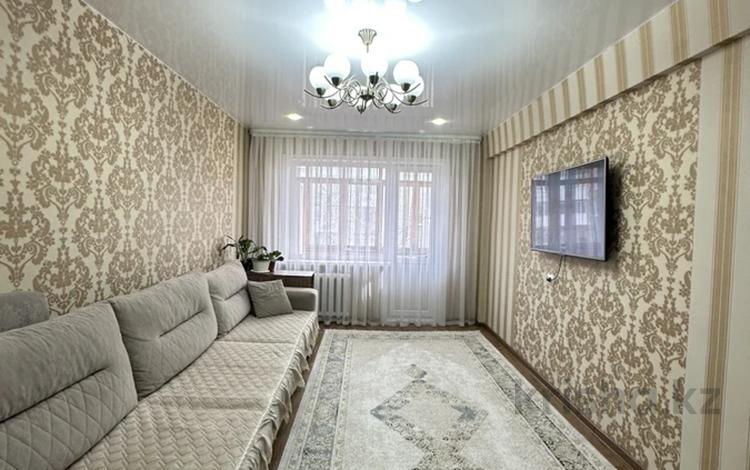 3-комнатная квартира · 59.6 м² · 3/5 этаж, Абая 7 за 25 млн ₸ в Усть-Каменогорске — фото 2