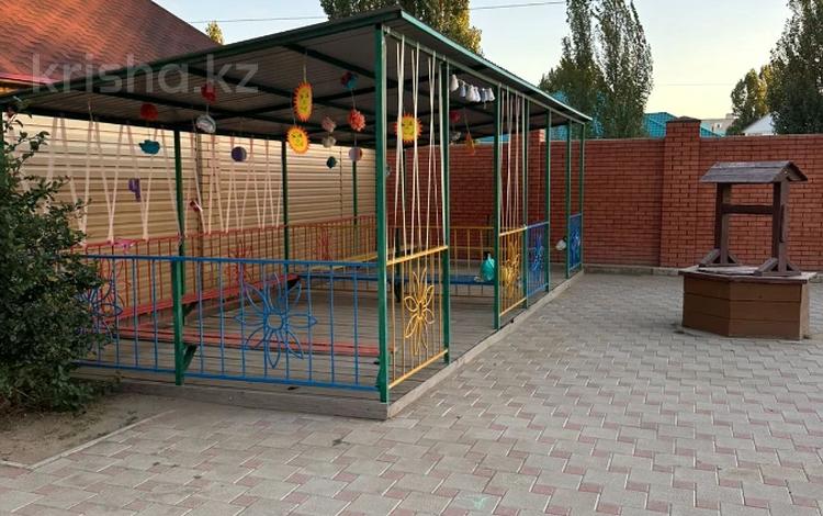 Свободное назначение, общепит, образование · 557.1 м² за 130 млн ₸ в Актобе, мкр 12 — фото 2