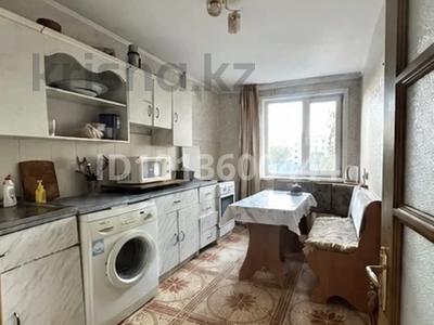 4-комнатная квартира · 80 м² · 3/10 этаж, засядко 58 за 35 млн ₸ в Семее