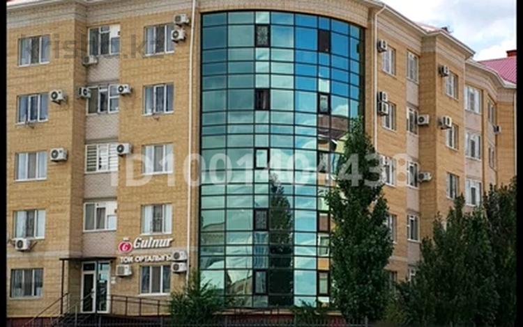1-бөлмелі пәтер · 56 м² · 4/5 қабат, мкр. Алтын орда 9 — Напротив Ледовой ареной, Жекпе-Жек сарайы, Музей на Батыс-2, бағасы: 150 000 ₸ в Актобе — фото 6