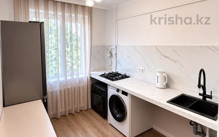 1-комнатная квартира · 38 м² · 2/5 этаж, Абылай хана 6 ГОРЯЧАЯ ЦЕНА!!! за 19.9 млн ₸ в Астане, Алматы р-н — фото 2