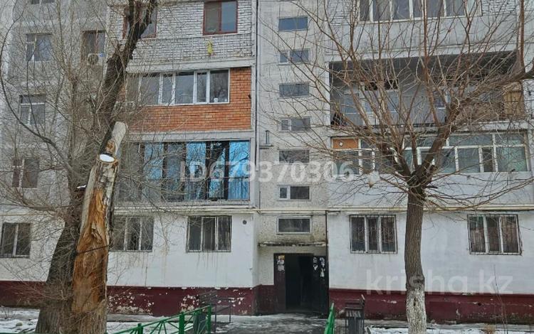 1-комнатная квартира · 30 м² · 3/5 этаж, 1-й мкр 14А за 8 млн ₸ в Туркестане — фото 17