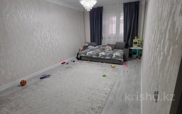 2-бөлмелі пәтер · 60 м² · 3/5 қабат, 17-й микрорайон, 17-й микрорайон 4 а — 17 мкр РЫСКУЛОВА, бағасы: 24.5 млн ₸ в Шымкенте, Аль-Фарабийский р-н — фото 2