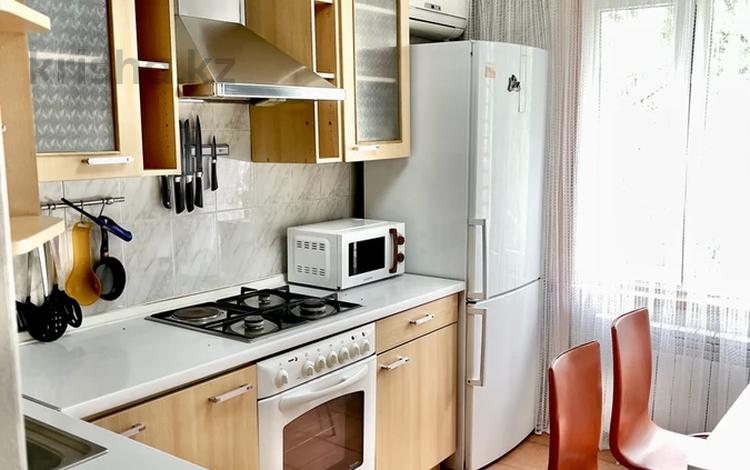 4-комнатная квартира · 80 м² · 4/4 этаж, мкр №12 — Шаляпина-Берегового за 380 000 〒 в Алматы, Ауэзовский р-н — фото 2