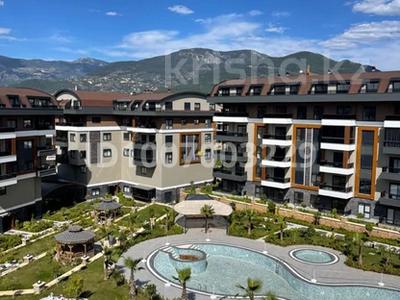 4-комнатная квартира · 170 м² · 4/5 этаж, Bedenliler 18 за 185 млн 〒 в Аланье