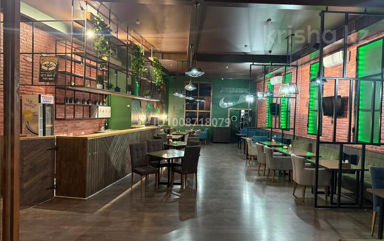 Свободное назначение, офисы, магазины и бутики, общепит, развлечения · 250 м² за 69 млн 〒 в Актау — фото 2