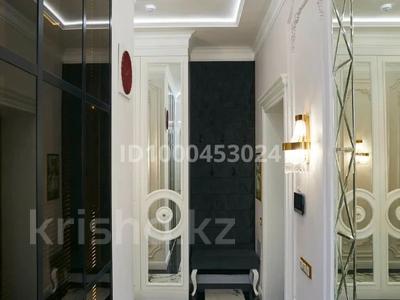 4-комнатная квартира · 140 м² · 4/8 этаж, Умай Ана 15 за 142 млн 〒 в Астане, Нура р-н