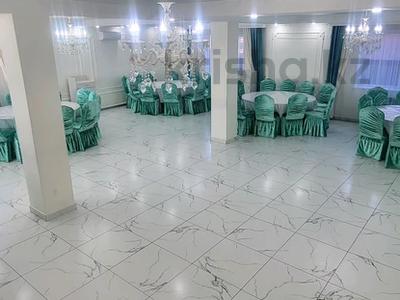 Отдельный дом · 7 комнат · 400 м² · 20 сот., Валиханова 1д/11 — Автоцон за 67 млн ₸ в Кокшетау