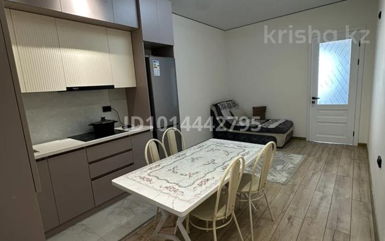 2-комнатная квартира · 40 м² · 4/12 этаж, мкр Дарабоз 91 — ЖК Altyn Ai за 260 000 ₸ в Алматы, Алатауский р-н — фото 2