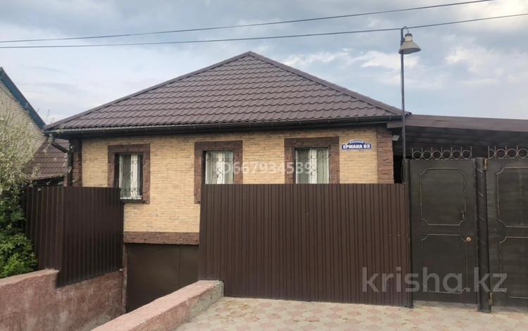 Отдельный дом • 3 комнаты • 102 м² • , Ермака — Салтыкова за 35 млн 〒 в Павлодаре — фото 2