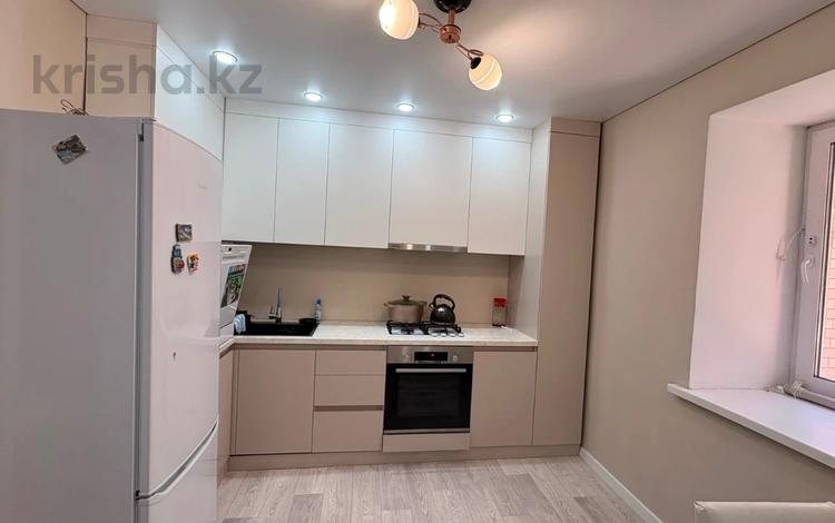3-комнатная квартира · 65.5 м² · 1/9 этаж, Юбилейный 6 за 27 млн ₸ в Костанае — фото 2
