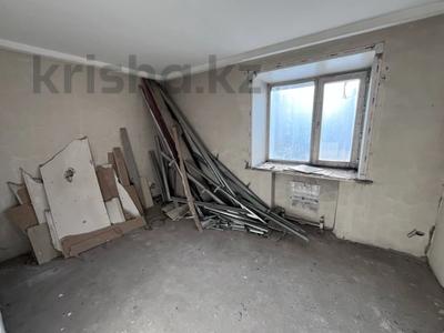 1-бөлмелі пәтер · 39 м² · 3/6 қабат, Жаңа қала ш/а., Затаевича 81/4, бағасы: 13.7 млн ₸ в Караганде, Казыбек би р-н