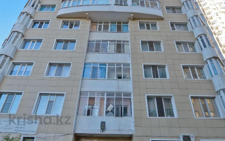 3-комнатная квартира, 74.6 м², 18/21 этаж, Абая