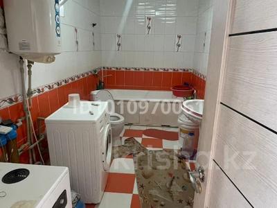 Отдельный дом · 4 комнаты · 120 м² · 10 сот., мкр Акжайык, Озен 117 за 180 000 ₸ в Атырау