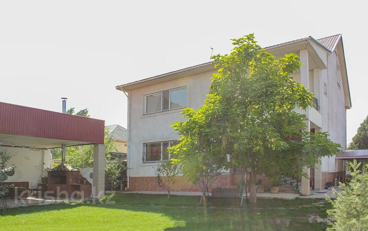 8-комнатный дом помесячно, 404.5 м², 8 сот., мкр Таусамалы за 2.2 млн 〒 в Алматы, Наурызбайский р-н — фото 2