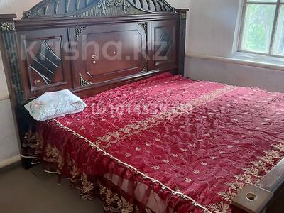 Отдельный дом · 3 комнаты · 50 м² · 10 сот., Сарсенбаева 164 за 150 000 ₸ в Алматы, Медеуский р-н