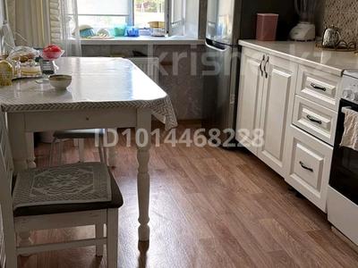 2-комнатная квартира · 58 м² · 2/5 этаж, Аманжол Болекпаев 13 — Жумабаева Болекпаев за 29 млн ₸ в Астане, Сарайшык р-н