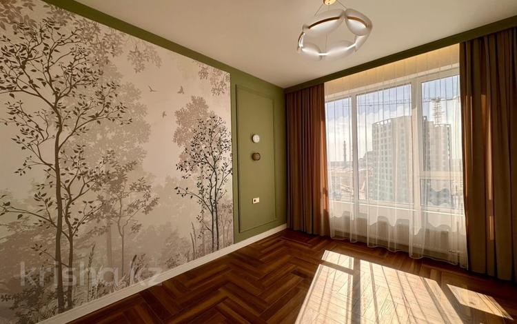 3-комнатная квартира · 75 м² · 11/17 этаж, Мангилик ел 63/1 за 72 млн 〒 в Астане, Есильский р-н — фото 2