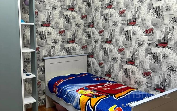 3-комнатная квартира · 76 м² · 8/9 этаж, мкр Аксай-2 за 47.5 млн ₸ в Алматы, Ауэзовский р-н — фото 12