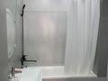 3-комнатная квартира · 80 м² · 4/10 этаж, мкр Центральный, Абая 26, 26/1, 26/2, 26/3 за 39 млн ₸ в Атырау — фото 8