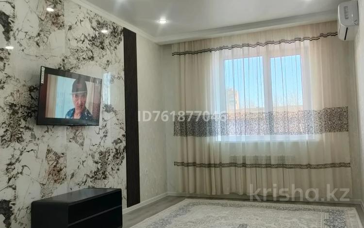 2-комнатная квартира · 61 м² · 4/5 этаж, мкр Строитель 30/2 за 200 000 ₸ в Уральске — фото 5