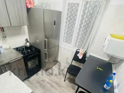 2-бөлмелі пәтер, 45 м², 3/5 қабат ай сайын, мкр Казахфильм, бағасы: 240 000 〒 в Алматы, Бостандыкский р-н