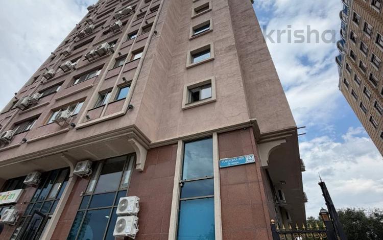 4-комнатная квартира · 135 м² · 17/17 этаж, Самал 22 — СРОЧНО!!! ТОРГ!!! за 155 млн ₸ в Алматы, Медеуский р-н — фото 4