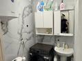 4-комнатная квартира · 90.9 м² · 2/2 этаж, мкр Михайловка , Бадина 211 — Стекляшка за 20.5 млн ₸ в Караганде, Казыбек би р-н — фото 7