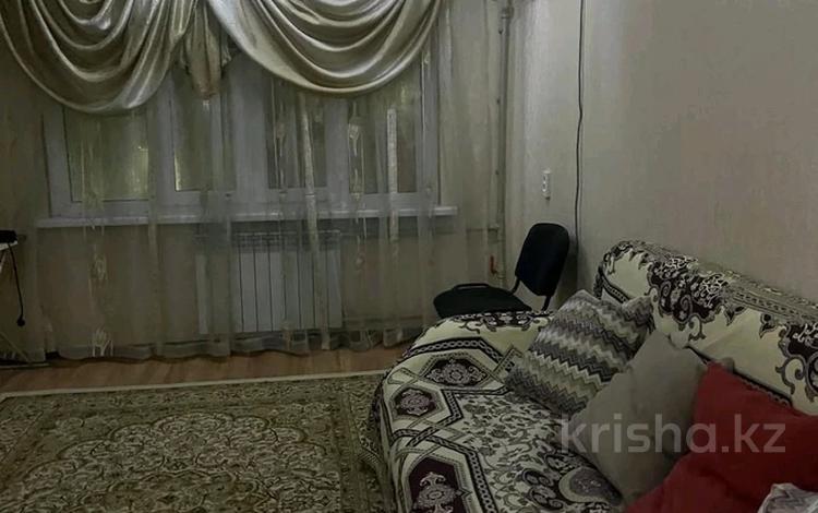 3-комнатная квартира · 58 м² · 5/5 этаж, Жангельдина 8 — Шимплаза за 190 000 ₸ в Шымкенте, Аль-Фарабийский р-н — фото 2