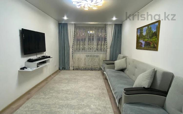 3-комнатная квартира · 70 м² · 3/5 этаж, Строителей 47 за 17 млн ₸ в Аксу — фото 18