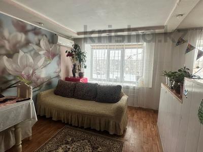 2-комнатная квартира, 42.5 м², 2/5 этаж, Нурсултана Назарбаева 21 за 12.3 млн 〒 в Павлодаре