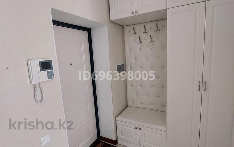 1-комнатная квартира · 42 м² · 2/4 этаж, Алихана Бокейханова 27 за 240 000 〒 в Астане, Есильский р-н — фото 2