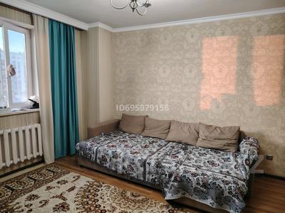 2-бөлмелі пәтер, 76 м², 12/12 қабат, Кошкарбаева 40, бағасы: 30 млн 〒 в Астане, Алматы р-н