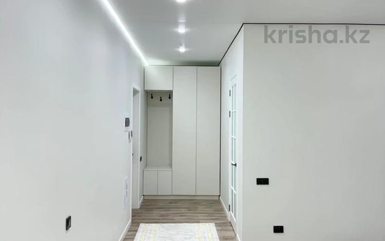2-комнатная квартира · 70 м² · 5/12 этаж, К. Толеметова 64 за 300 000 ₸ в Шымкенте, Абайский р-н — фото 2
